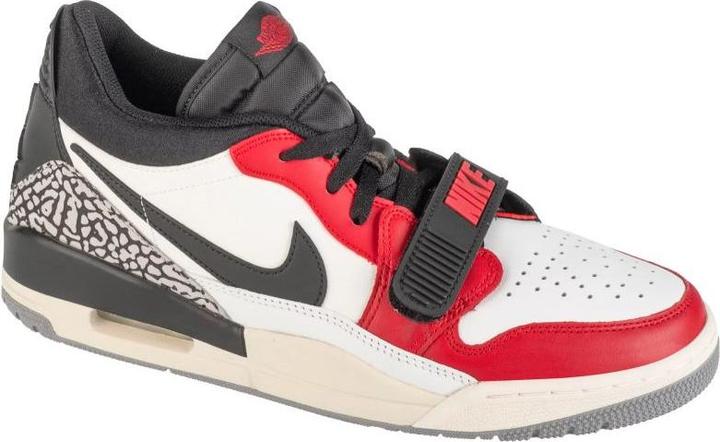 Jordan Air Legacy Low Schuhe (46)