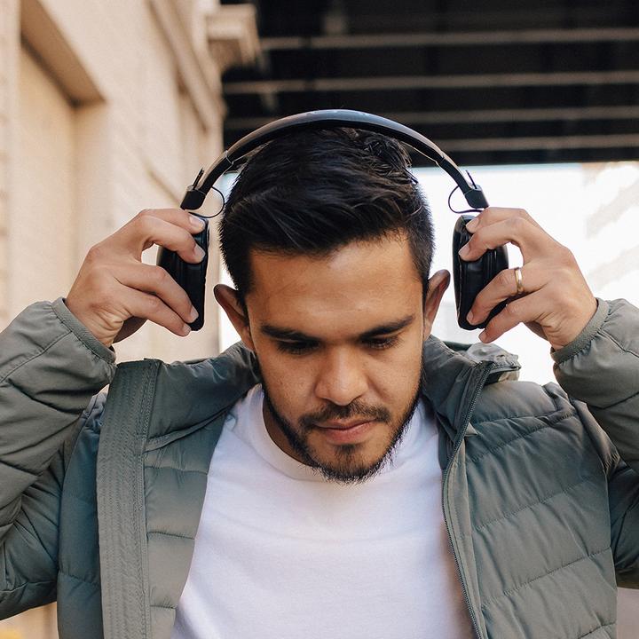 Immagine prodotto JLab Audio Studio Pro (50 h, Senza fili)