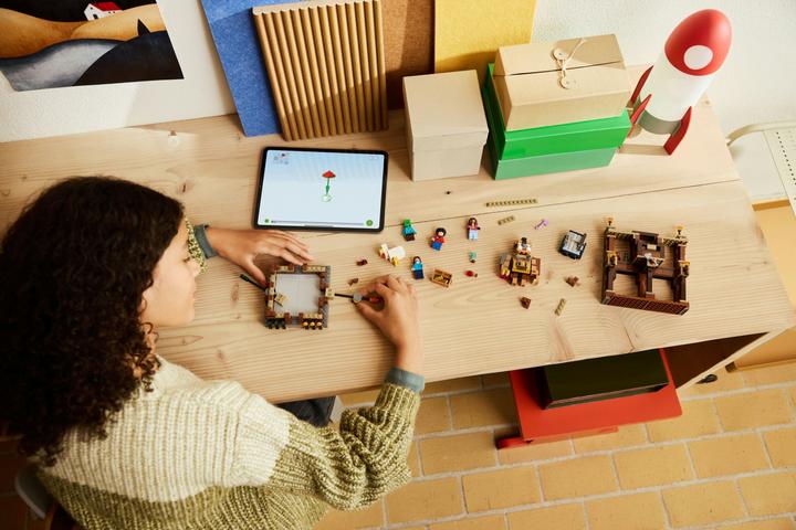 Produktbild LEGO Waldanwesen mit Boxring (21272, LEGO Minecraft)