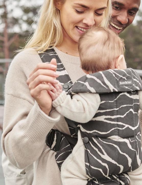 Produktbild BabyBjörn Tragesitz Mini Cotton