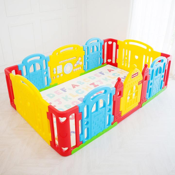 Actual product image Dwinguler Castle (150 cm, 240 cm)