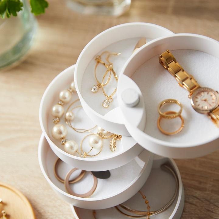 Actual product image Yamazaki Tosca 5-piece jewellery holder, white