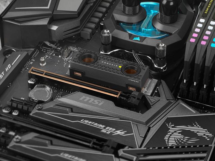 Image du produit Corsair MP600 Pro XT Hydro X Edition (4000 Go, M.2 2280)