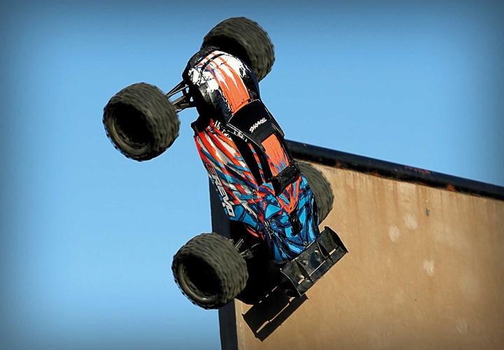 Produktbild Traxxas E-Revo 2.0 Vxl Tqi 4wd Artr (ARR Almost-Ready-to-Race)