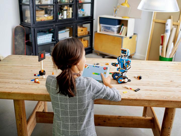 Produktbild LEGO Boost (17101, LEGO Seltene Sets)