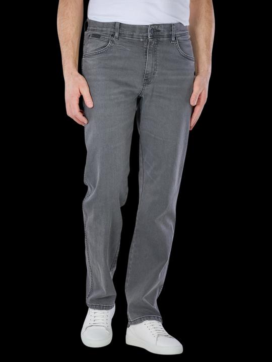 Actual product image Wrangler 10022030 (W42/L34)