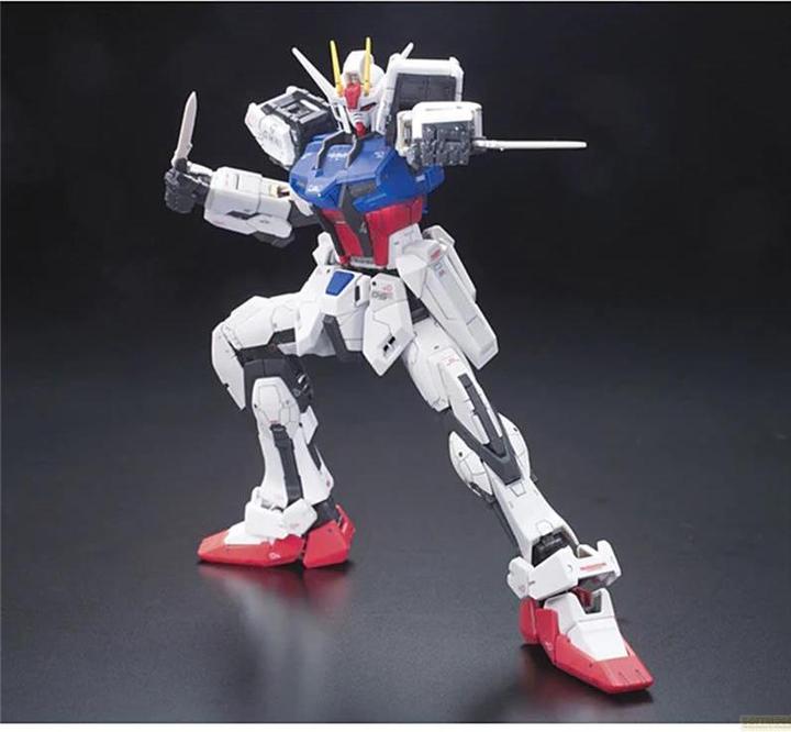Produktbild Bandai 1/144 RG GAT-X105 AILE STRIKE GUNDAM