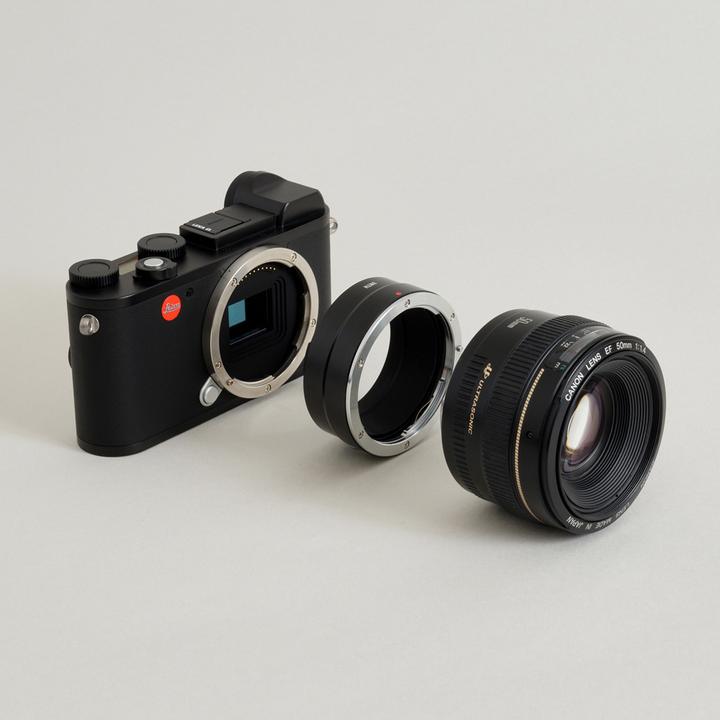 Immagine prodotto Urth Adattatore per obiettivo: Compatibile con gli obiettivi Canon (EF / EF S) e il corpo macchina Leica