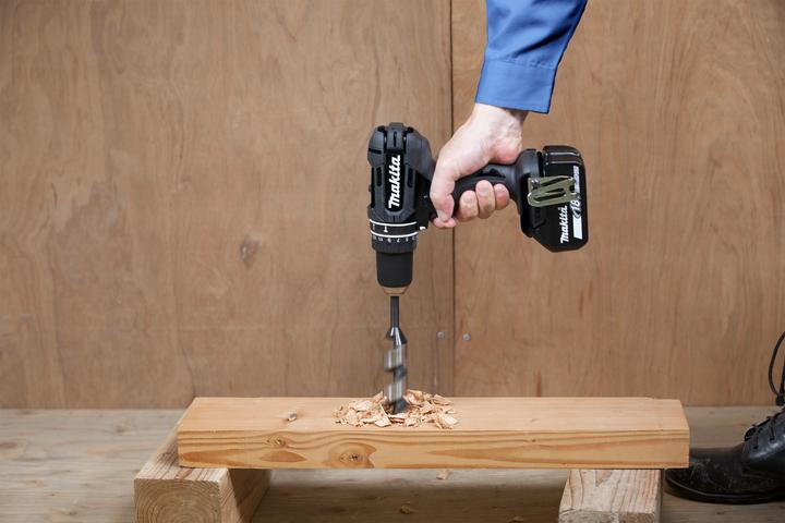 Actual product image Makita DHP482Z (Rechargeable battery operated)
