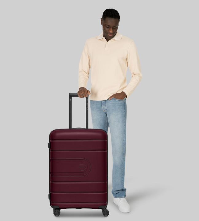 Actual product image Redolz Essentials 11 4 Rollen Trolley 66 cm mit Dehnfalte (80 l)