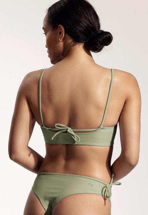 Actual product image Oy Surf bikini top "Buri" (XL)