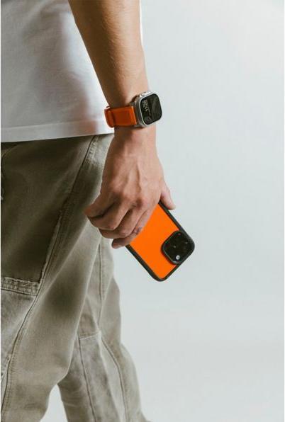 Actual product image Nomad Rugged Case iPhone 15 Pro Max Ultra Orange (Apple iPhone 15 Pro Max)