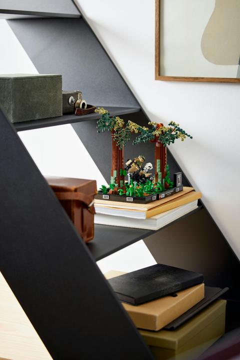 Produktbild LEGO Verfolgungsjagd auf Endor - Diorama (75353, LEGO Star Wars)