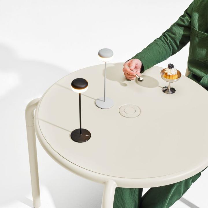 Produktbild Fatboy Cheerio Portable Tischleuchte Desert (14 lm)
