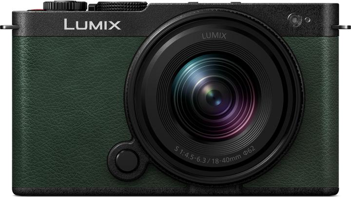 Panasonic Lumix S9 Kit (18 - 40 mm, 24.20 Mpx, Full frame)