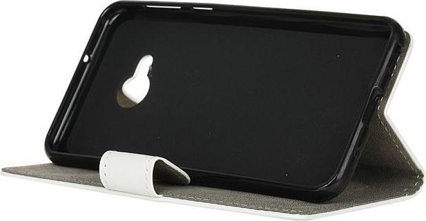 Produktbild MU Classic Leder Bookcover (HTC U Play)