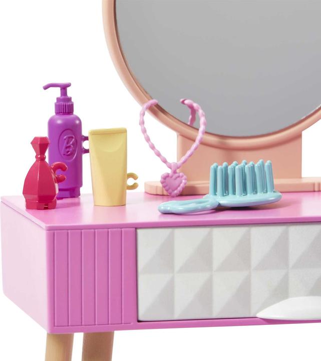 Actual product image Barbie HJV35