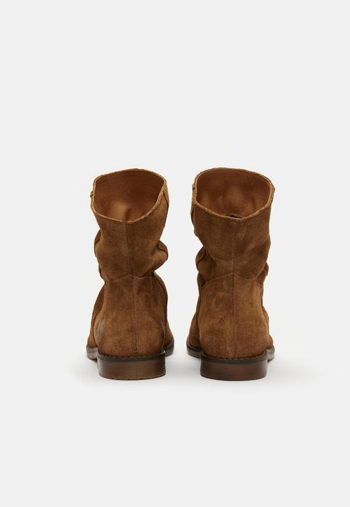 Image du produit Felmini Clash 8114, les bottines à hauteur de cheville en cuir souple avec une finition vintage (41)