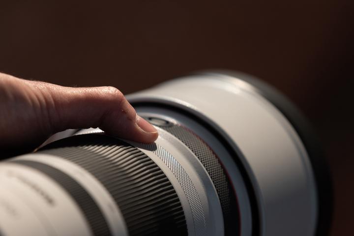 Image du produit Canon RF 100-300mm F2.8 L IS USM (Canon RF, Plein format)