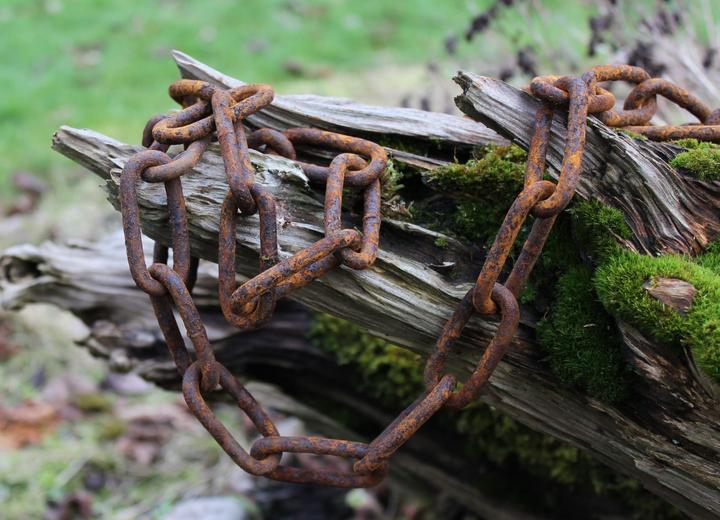 Actual product image Vitaliano Steel chain, rusted 5mm, sold by the metre, 30 metres (30 m)