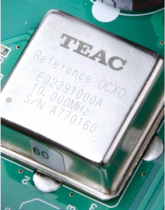 Actual product image TEAC CG-10M-A/B Master Clock Generator (Master clock generator)