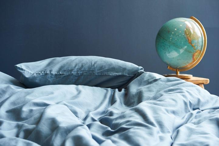 Actual product image Room05 Washed Satin (Pillowcase, 65 x 100 cm)