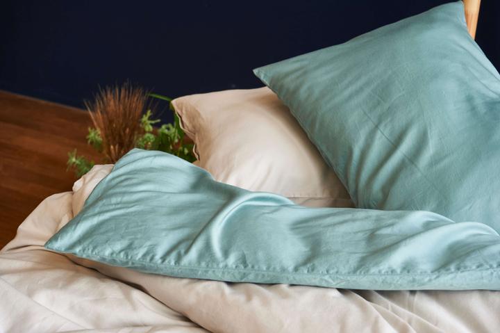 Actual product image Room05 Washed Satin (Pillowcase, 50 x 70 cm)