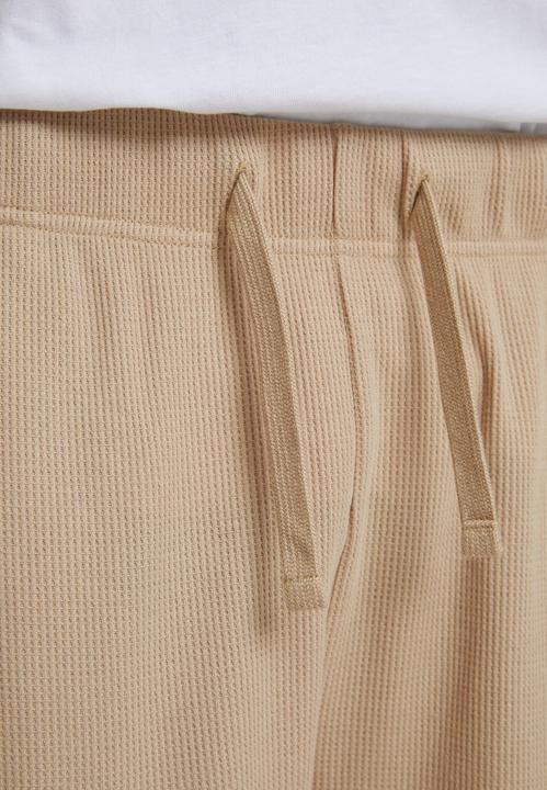 Actual product image Urban Classics Waffle Sweat Shorts - 142643 (M)