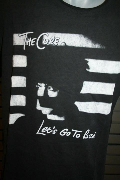 Produktbild Amplified Let's Go To Bed TShirt (XL)