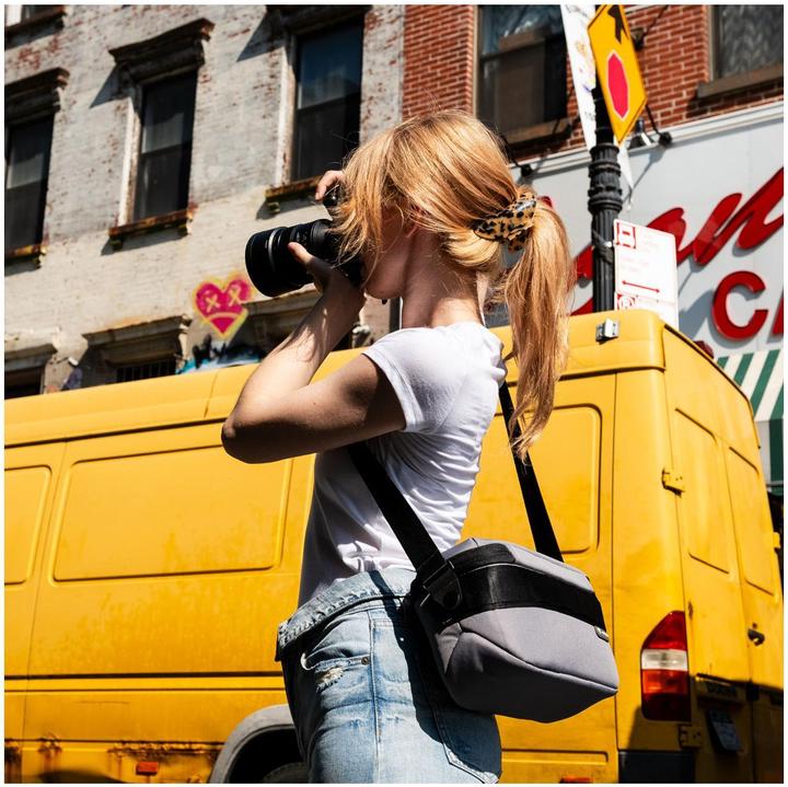 Actual product image Gomatic Peter Mckinnon Luma Camera Sling 9L (Photo backpack, 9 l)