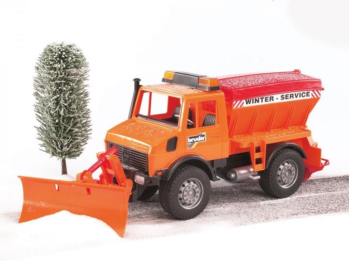 Productafbeelding Bruder MB Unimog winterdienst met sneeuwschuiver