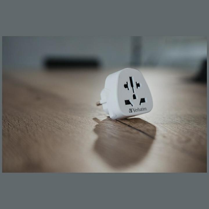Actual product image Verbatim Travel Plug 'World to Europe