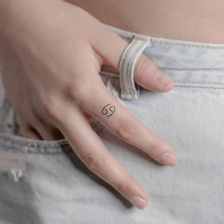 Image du produit minink Tatouage temporaire - Signe astrologique du Cancer