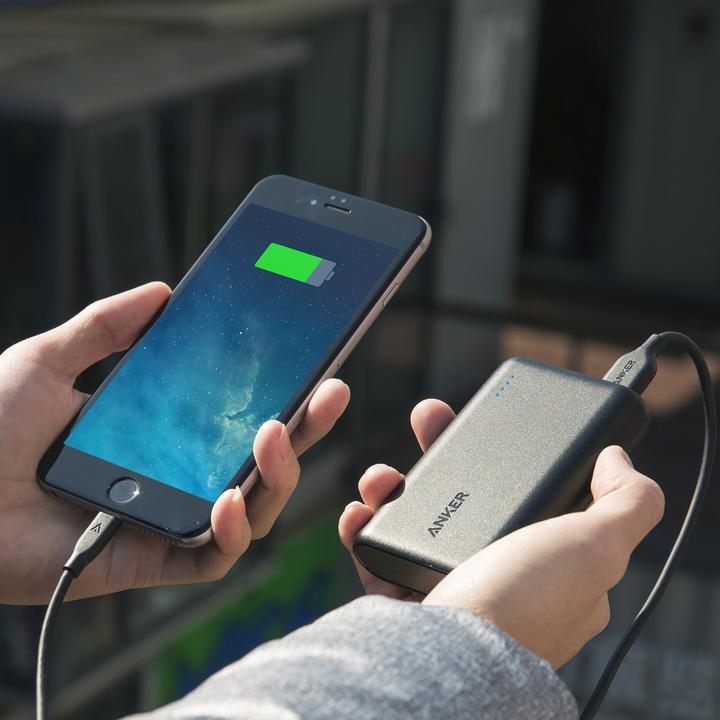 Immagine prodotto Anker Powerbank PowerCore 10000mAh, nero (10000 mAh, 36 Wh)
