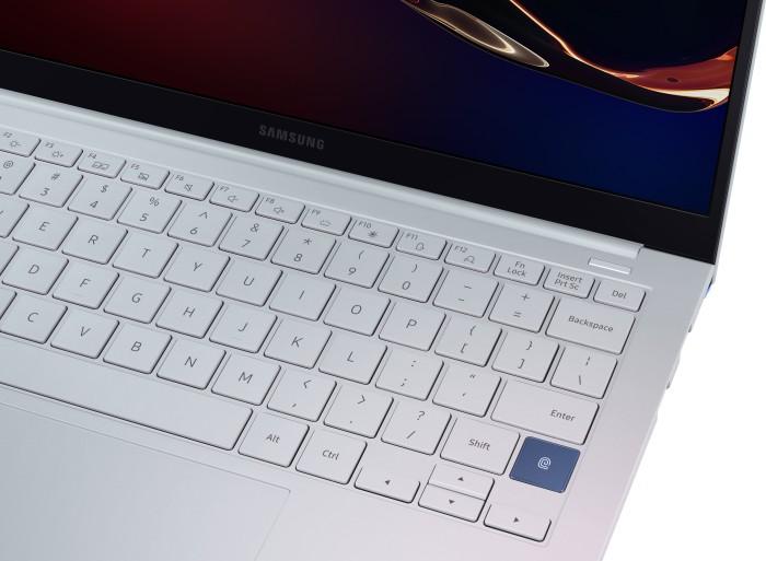 Actual product image Samsung Galaxy Book Ion (13.30", Intel Core i5-10210U, 8 GB, 256 GB, DE)