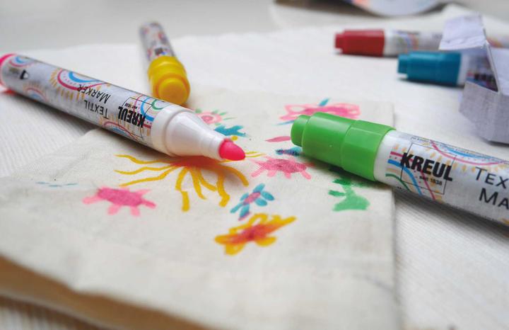 Actual product image Kreul T-Shirt Painter (Black, Brown, Light blue, Green, Violet, Pink, 4 mm, 12 x)
