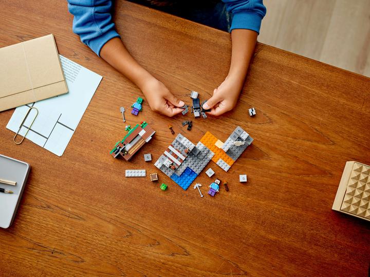 Immagine prodotto LEGO La miniera abbandonata (21166, LEGO Minecraft)