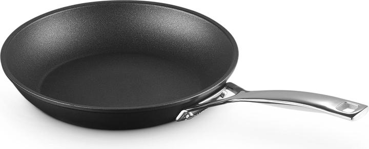 Image du produit Le Creuset Pan (22 cm, Poêle à frire, Fonte d'aluminium)