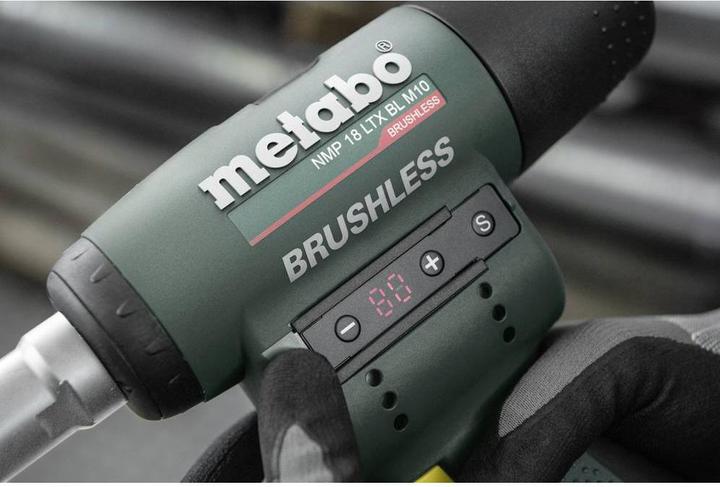Actual product image Metabo 18 Volt Battery Rivet Nut Gun (Rechargeable battery operated)