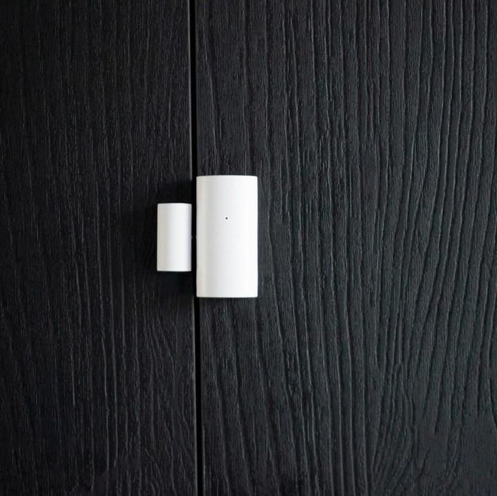 Actual product image Hombli Bluetooth Contact Sensor