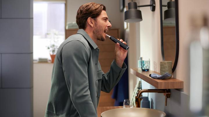 Actual product image Philips HX7419/01 Sonicare 6500 (Sonic toothbrush)