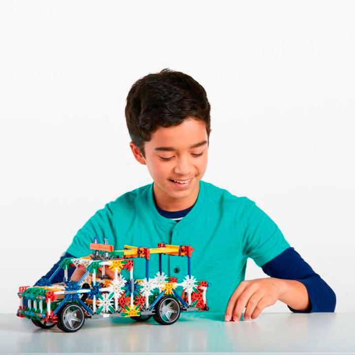 Actual product image K'Nex Classic construction kit 70 models, 705 parts.