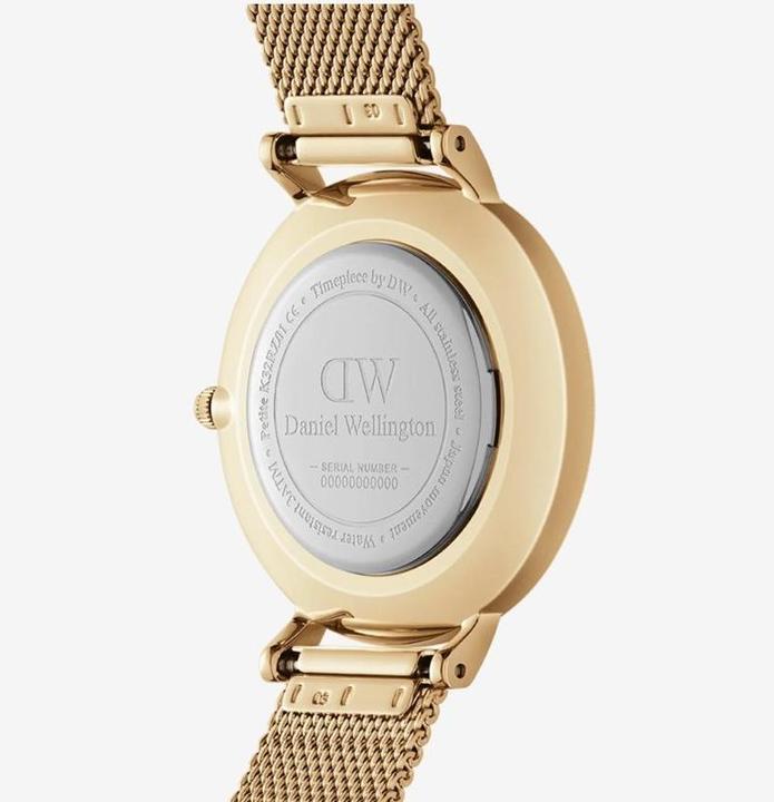 Actual product image Daniel Wellington Petite Evergold (Analogue wristwatch, 32 mm)