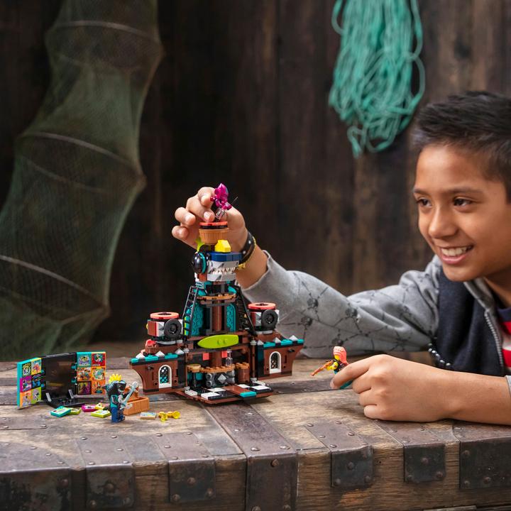 Produktbild LEGO Punk Pirate Ship (43114, LEGO Vidiyo)