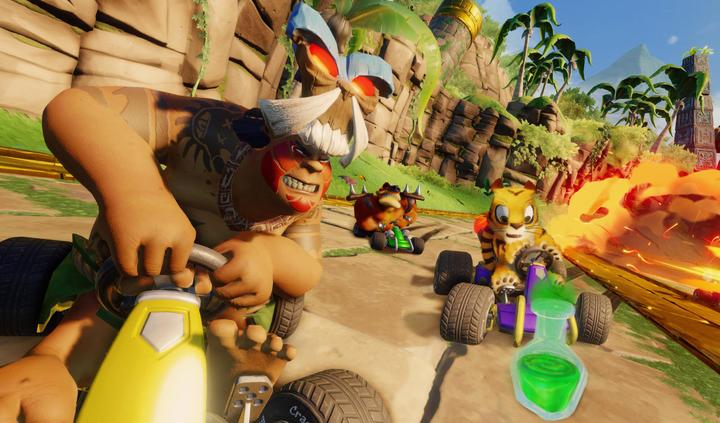 Image du produit Activision Crash Team Racing Nitro-Fueled (Xbox One S, EN)