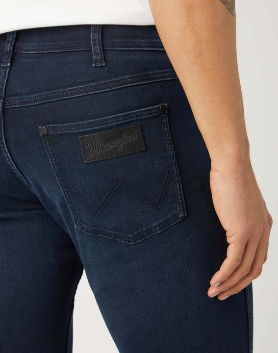 Actual product image Wrangler Greensboro medium stretch jeans (W31/L34)