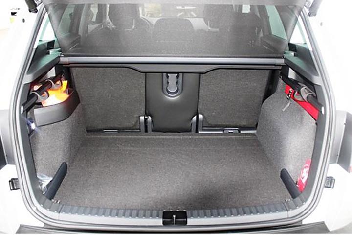 Produktbild Aristar Kofferraumwanne für Skoda Karoq ab 2017 bis heute (erhöhte Ladefläche)