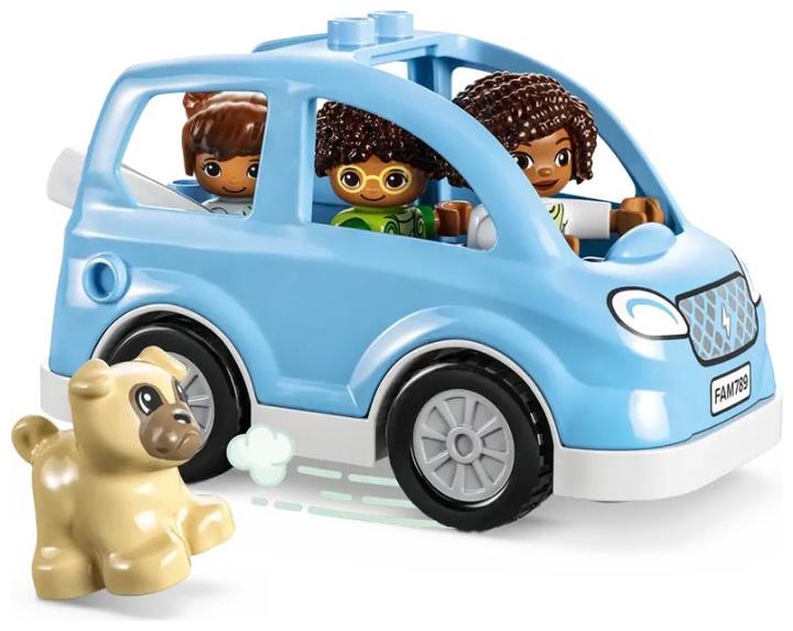 Actual product image LEGO 3-in-1 family house (10994)