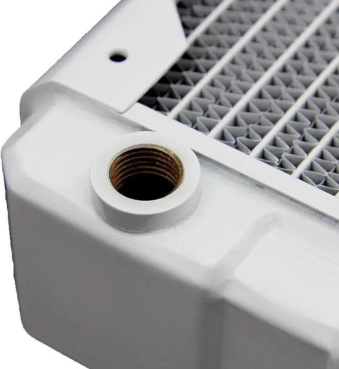 Immagine prodotto Hardware Labs BlackICE Nemesis Radiator240GTX satin wh 1021563 (120 mm)