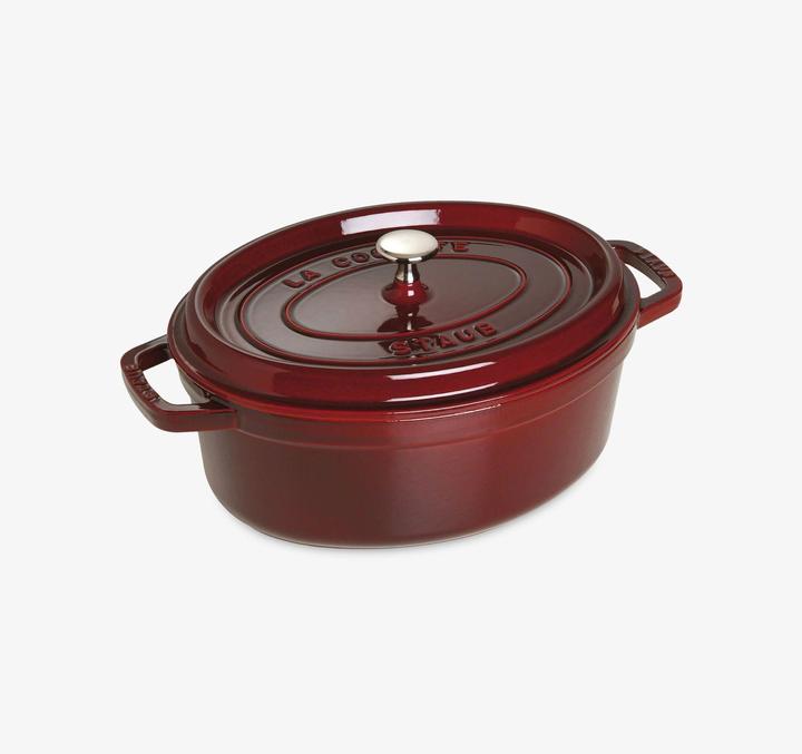 Actual product image Staub Roaster oval dark red (29 cm, Casserole + Stewpot, Cast iron)